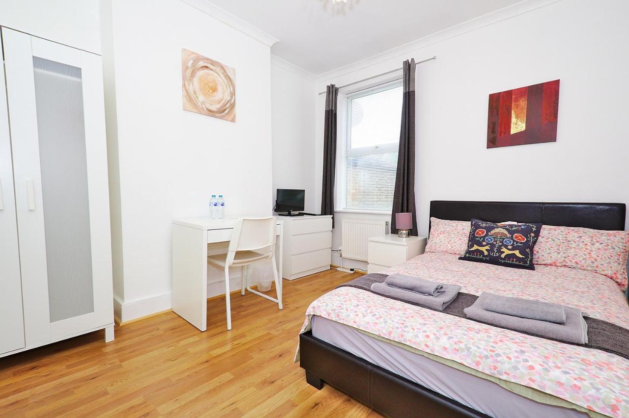 Ceres Lodge Plumstead  Bagian luar foto